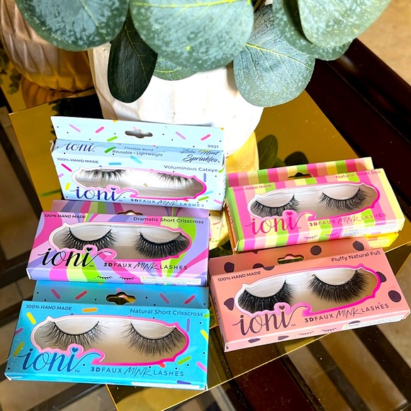 IONI EYE LASH BUNDLE - Picture 1 of 4